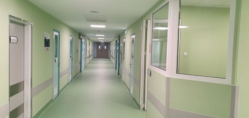 Bezárás fenyegeti a gyermekkórházat a kormány létszámstopja miatt