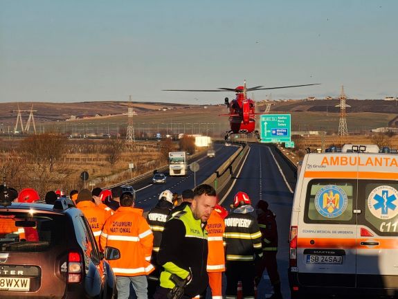FRISSÍTVE – Hatalmas baleset az A1-es autópályán, a forgalom Szászsebes irányába leállt