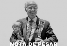 Négyszeres vb-győztes focilegenda hunyt el