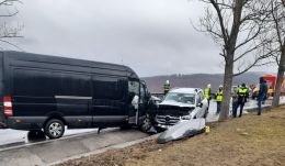 Balesetsorozat Háromszéken: három balesetben kilenc jármű és 24 személy volt érintett
