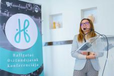 Ösztöndíj a Sepsiszentgyörgyöt kutató egyetemistáknak