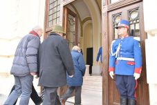 Hiába szimbolikus a románok számára, fizetni kell a gyulafehérvári Egyesülés-terembe lépésért