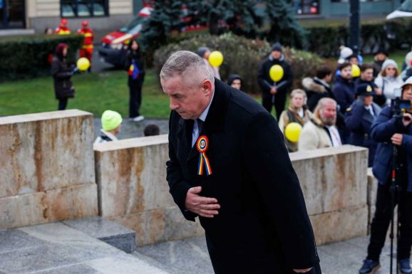 Orbán Viktor elleni fellépésre szólított a PNL-s EP-képviselő