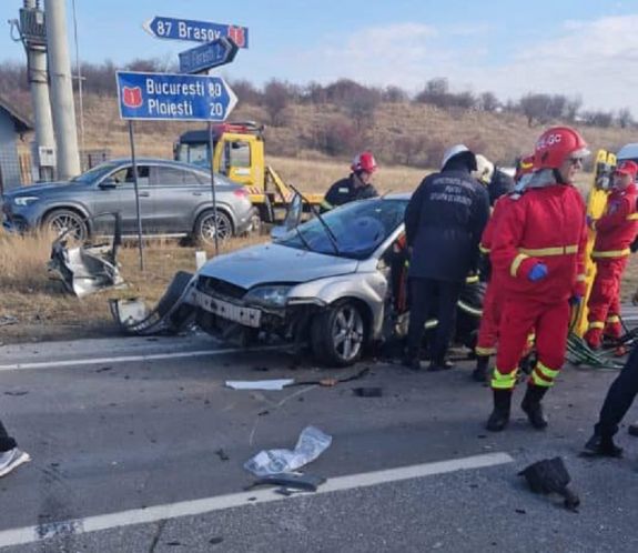 Szörnyű baleset: két személy meghalt, négyen megsérültek