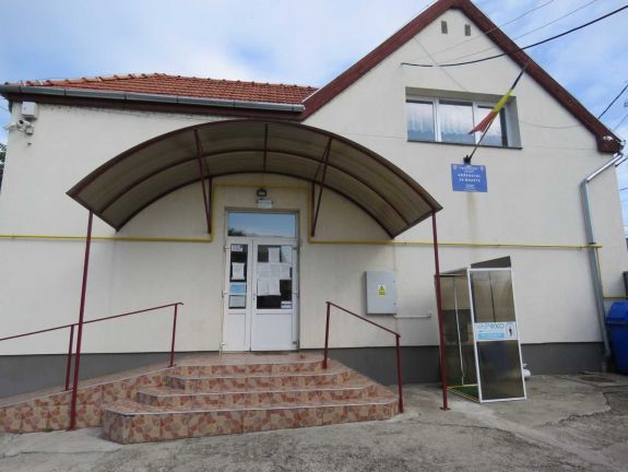 A rendőrök is segítenek eljutattni a nagyváradi hajléktalanokat az éjszakai szállóra
