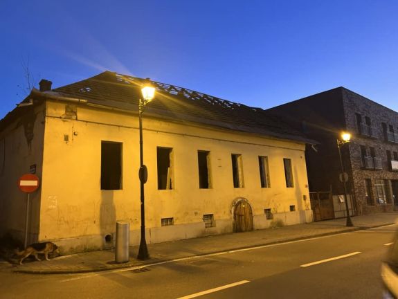 Lebontottak egy 150 éves házat Nagybányán – veszélyben a város identitása