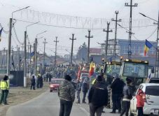 Megoldást sürget Ciolacu a tüntető gazdák és fuvarozók ügyében