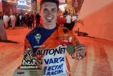 Dakar: homokkal, kövekkel és megfázásával is megküzdött Gyenes Mani, aki elégedett eredményével (INTERJÚ)