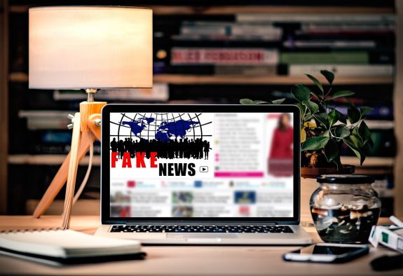 Feljelentést tett az energiaügyi miniszter az ENEL-es deepfake miatt
