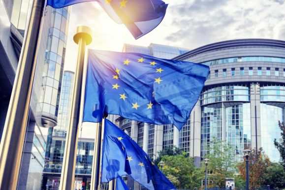 Európai dilemma: félni vagy váltani?
