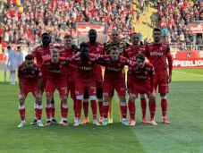 SuperLiga: Sepsi OSK elleni győzelemmel avatta fel új gyepszőnyegét az UTA; Lereter Józsefről is megemlékeztek