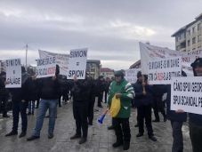 George Simion ukrajnai és moldovai kitiltásának okairól érdeklődhet Ciolacu