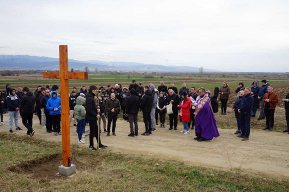 Kézdiszék: keresztúttal gazdagodott Szent Mihály-hegye