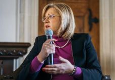 „Elűzte” az AUR Corina Crețut Ponta pártjából