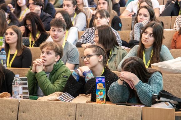 Nyílt napokat tartanak az egyetemek