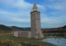 Augusztusban avatják fel az összetartozás templomát Bözödújfaluban