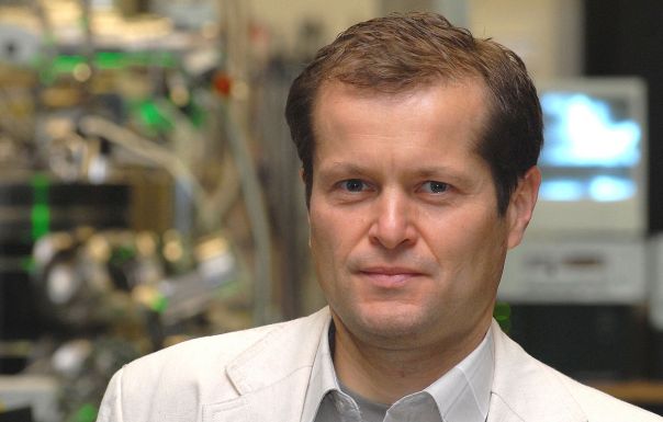 Portréfilm készül a Nobel-díjas Krausz Ferencről
