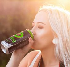 Kihirdette Iohannis: tilos kiskorúaknak energiaitalt eladni