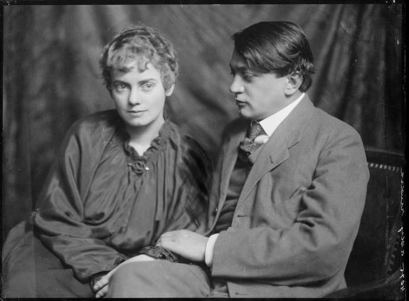 Frissen megjelent kötetből ismerhetjük meg a magyar irodalom egyik leghíresebb múzsáját, Csinszkát