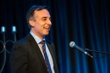 Bekérették a magyar külügyminisztériumba az amerikai nagykövetet