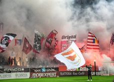 FRISSÍTVE: Házkutatás az ultráknál – még a Rapid klubelnökét is előállították