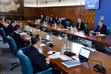 Górcső alatt az energia-, és az élelmiszer árkorlátozás – az adóbehajtás hatékonyságát is növelnék