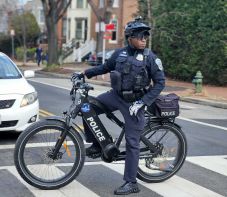 Utcai lövöldözés Washingtonban – bűnözési válságot emleget a rendőrség