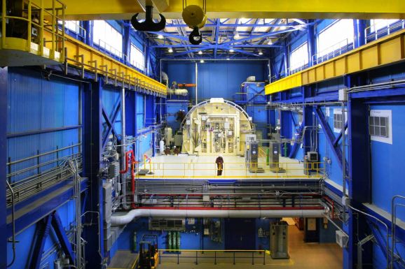Iohannis: „az atomenergia-termelés ellátási láncának egyik csomópontjává szeretnénk válni”