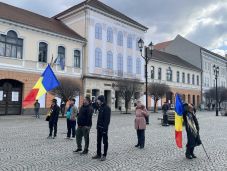 FRISSÍTVE: Szánalmas provokációt szervezett Sepsiszentgyörgyön Mihai Târnoveanu