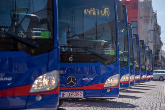 Csíkszereda: tíz elektromos autóbusz megvásárlására hirdettek meg közbeszerzést
