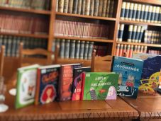 Sepsi Book könyvvásár: cseppekből rakják össze az irodalmi tengert