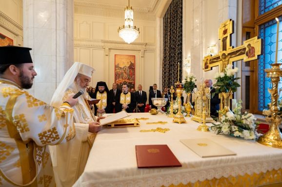 Ha már semmi nem segít: imádkozhatnak a törvényhozók