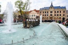 A családok végre birtokba vették szatmárnémeti felújított történelmi városközpontját