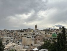 Jeruzsálem: Jézus halálának és feltámadásának szent városa