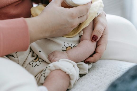 Súlyos állapotban került kórházba egy újszülött, megmérgeződött a kútvízben levő nitrittel