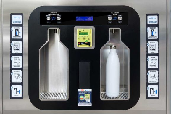 Amerikai cég vásárolja fel a piacvezető romániai vízautomata szolgáltatót