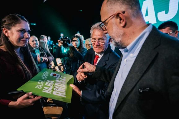 Kelemen Hunor: Az AUR a fő ellenzéki erővé válhat