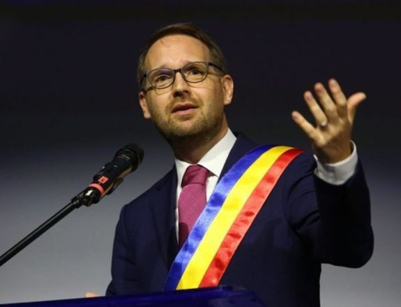 Beiktatták Temesvár újrázó polgármesterét