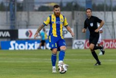 Elhagyja görög klubját a magyar válogatott csatár