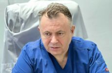 Magánrendelőt nyit az állami kórházakból „kitiltott” volt egészségügyi miniszter