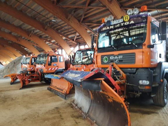 Megkötötték a szerződéseket a Hargita megyei utak téli karbantartására