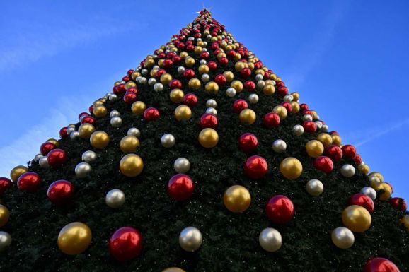 Megnyílt két nagyváros karácsonyi vására pénteken (VIDEÓ)