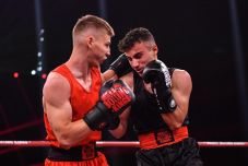 „Készen állok a megpróbáltatásra” – Csiki Róbert jó esélyekkel indul élete első profi bokszmérkőzésén