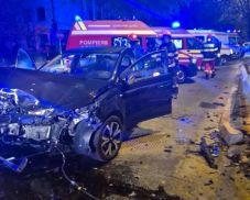 Heten sérültek meg egy balesetben