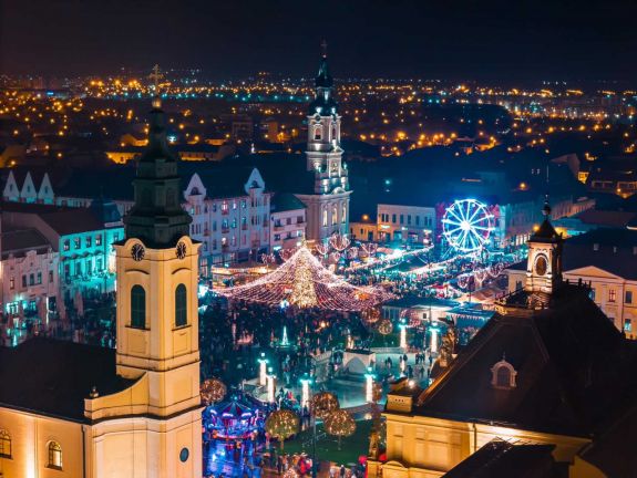 Ünnepi köntösbe öltözik Nagyvárad