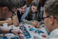 Erupei: egy szilágysági tervező kártyajátéka hódít a fiatalok körében