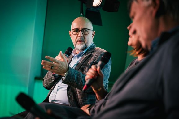 Józan ésszel Gyergyószentmiklóson: bizalmat és tiszteletet a pedagógusoknak