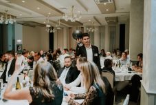 A 11. jótékonysági Katalin-bálra készülnek Csíkszeredában