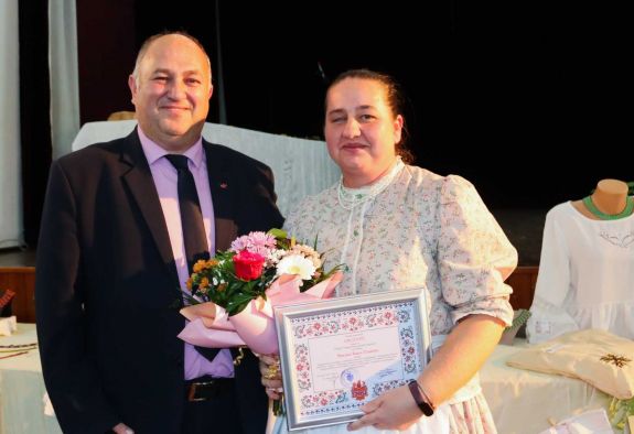 „Ez egy visszajelzés” – újabb elismerés a szilágybagosi Birtalan Beátának