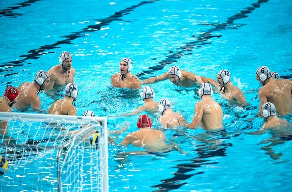 Vízilabda BL: kikaptak Belgrádban, de továbbjutó helyen állnak Vancsikék